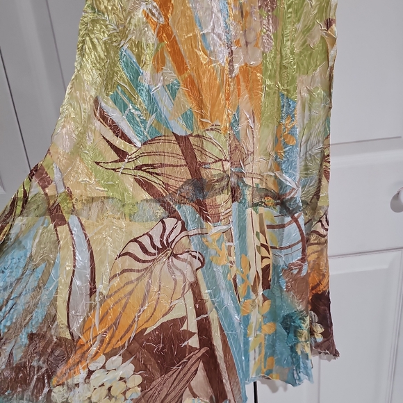 ✨ Komarov Crinkle Midi Dress | Lace Detail | Abstract Print ✨ - Picture 5 of 9